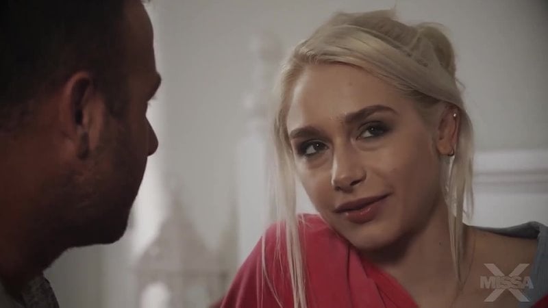 Bố tôi, nhà tôi chad trắng, Scarlett Hampton