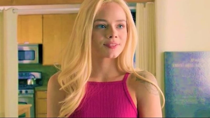 [vpch] [irmãs decidiram brincar] elsa jean e riley reid [incesto pornô lésbico sexo oral]