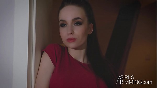 Dreier - GIRLSRIMMING - Alessa Savage