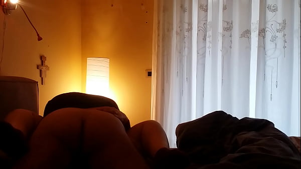 Cinque orgasmi per mia moglie troia