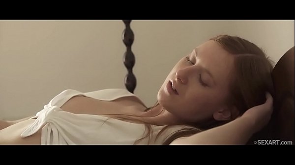 SEXART - Adolescentes lésbicas Candy Belle e Linda Sweet