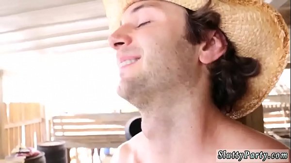 Sexy baile adolescente de grandes tetas Farm Girls