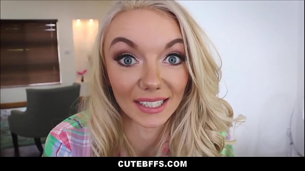 Hot Teen Step Em gái Mae và người bạn thân nhất của cô ấy Aaliyah Hadid có quan hệ tình dục với anh trai kế trong khi anh ấy trở thành s.