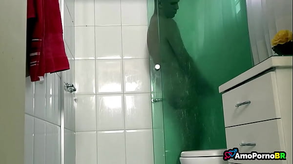 Poses adolescentes atraentes e gostosas - bunda