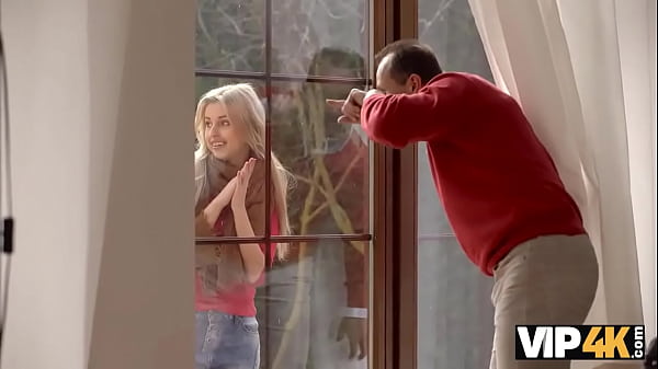 Watch beautiful teen Teen Video