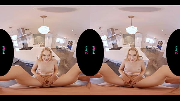 VRHUSH Your stepsister Chloe Cherry wants a creampie