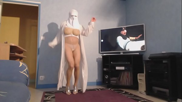 big breasts of muslim in burka