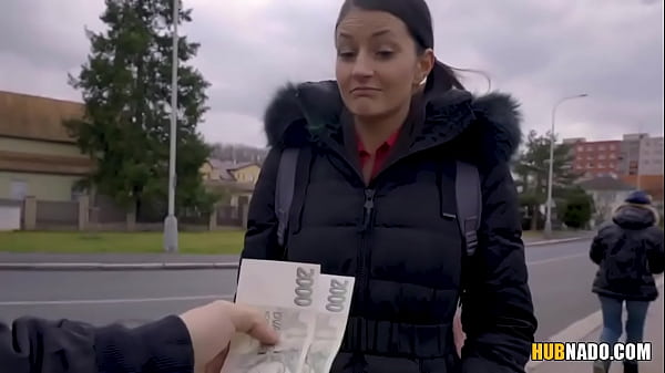 Teen Blowjob führt Video durch