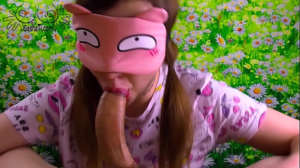 सेक्सी लिप्स ब्लोजॉब और विशाल लंड के साथ युवा लड़की! पीओवी