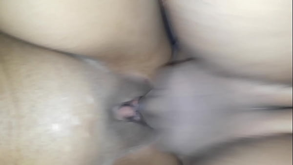 Hermosa Chica Adolescente con Culo Grande