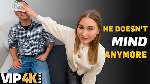 Heißes, wildes Teenie zeigt sich - shaved_pussy