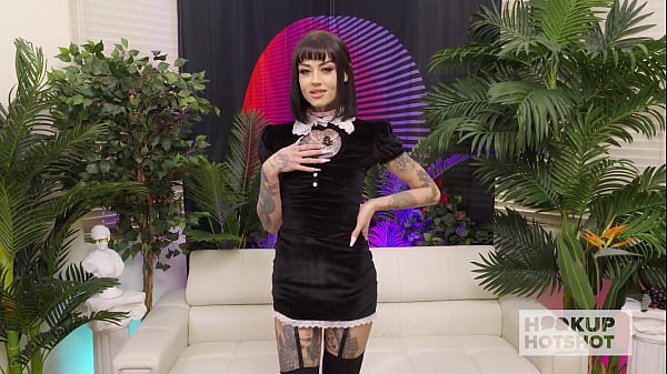 Hình xăm Siêu mẫu CC Doll'_s Cực Anal Sex Hookup