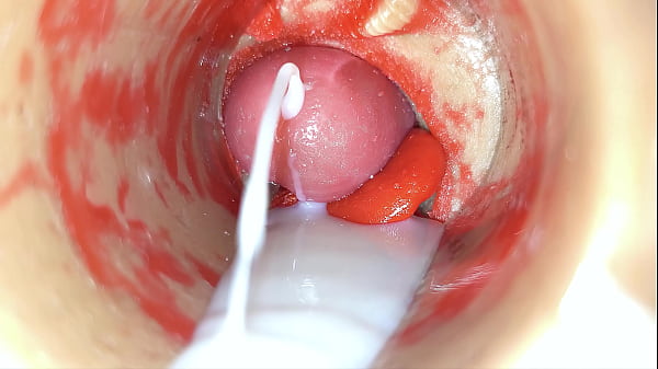 Sborra con un grosso carico di sperma. Ottima fotocamera interna. 4K