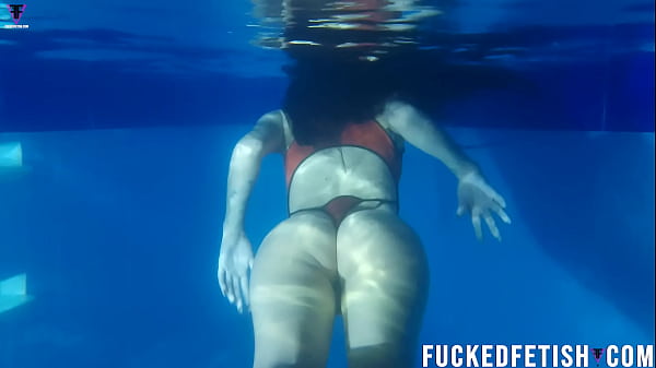 海伦之星水下潜水面具池