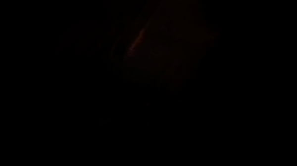 Latina-Hure im Auto vom Uber begrapscht