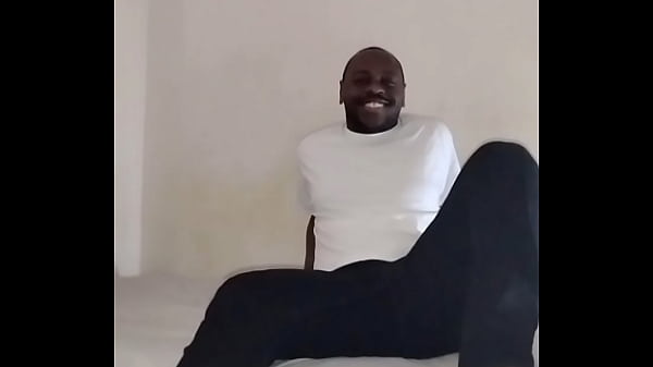 queste canzoni le ho realizzate gratuitamente nel tempo libero senza che la mia faccia mostrasse sempre il canto e un'estetica di me stessa in jeans 3