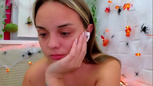 मेरे पास शीर पर एक पूरा वीडियो है, और पहले 5 ग्राहकों को आपकी स्क्रिप्ट के आधार पर 7 मिनट का मुफ्त वीडियो मिलता है