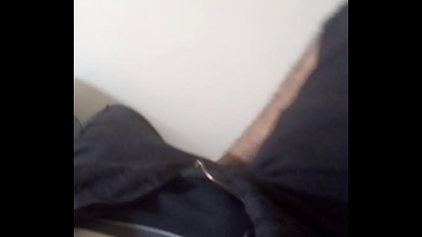 Masturbándose y hablando muchas cosas sucias. masturbación guiada