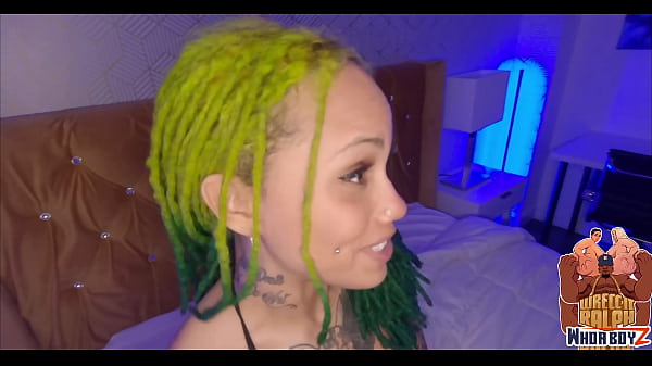 सेक्सी आबनूस फूहड़ WetKittyCity बीबीसी तेज़ और चेहरे लेता है