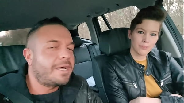 Guarda il video teenager appassionato di creampie