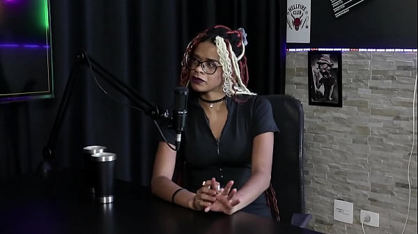 Habló de mujeres peludas, recibió mensajes, hubo ataques en internet - Naomi Campos (SHEER/RED)