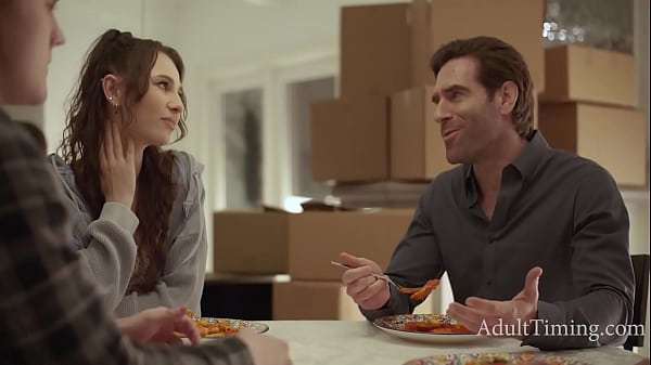 Con Couple Meet Cunning Cougar Cunt | AdultTiming