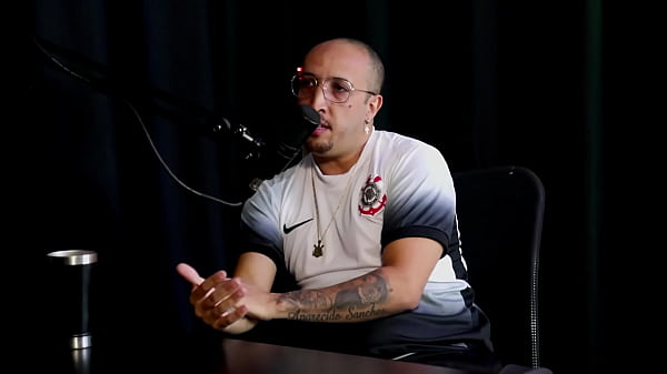 Hizo el test del sofá_ y se quedó atascado, habló con el chocolate antes de grabar, y lo que usó para su polla... - Thiago Bar&atilde_o (SHEER/RED)