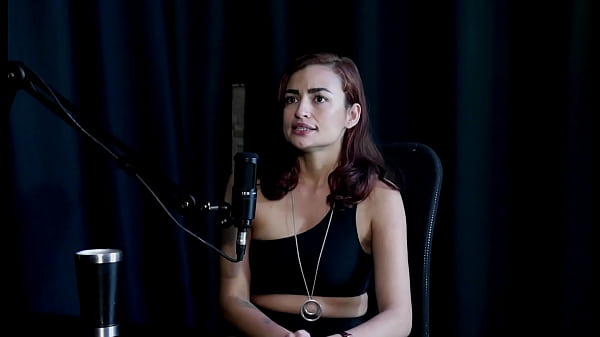 La madre descubrió su orgía, aún no graba con un travesti, decidió parar para curarse, y la llamaron &quot_evang&eacute_lica actriz porno&quot_ - Kamilla Werneck (SHEER/RED)