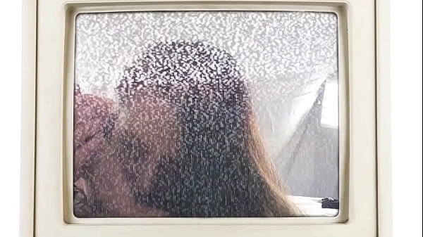 La espalda de Sandra Chappelle es llena de semen, versión POV