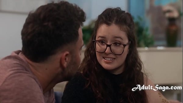 Nous sommes une belle-famille donc nous faisons des orgies.. Simple ! -Leana Lovings, Bunny Madison