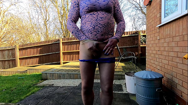 Kelly CD masturbiert ruiniert abspritzen