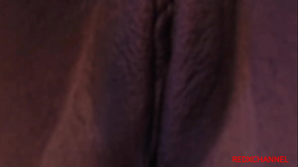 Big ass get fuck with a big toy in her pussy