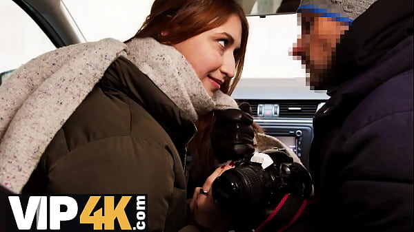 Incredibile dolce teenager si mette in mostra