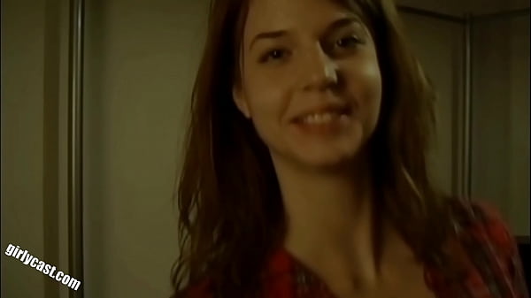 Adolescente sexy Si spoglia