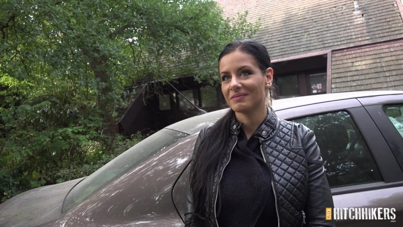 Alex black (l'auto-stoppeur aux gros seins alex black aime baiser cz)[2018, tout le sexe, auto-stoppeurs tchèques, auto-stop, sexe en public, hd 1080p]