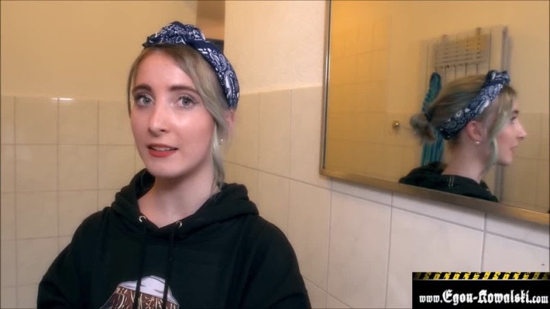 Blowjob Deepthroat Blowjob Deepthroat grober Knebel Facefuck Bimbo Bimbo Premium Bukkake Melken Krüge Titten Brüste Titten BBW