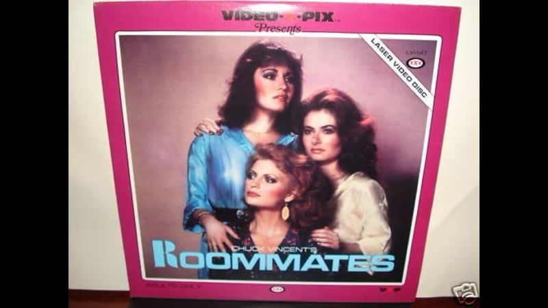 Colegas de quarto (1981) samantha fox, veronica hart, kelly nichols [retro, clássico, vintage, erótico, pornô, sexo, lésbica, milf, anal]