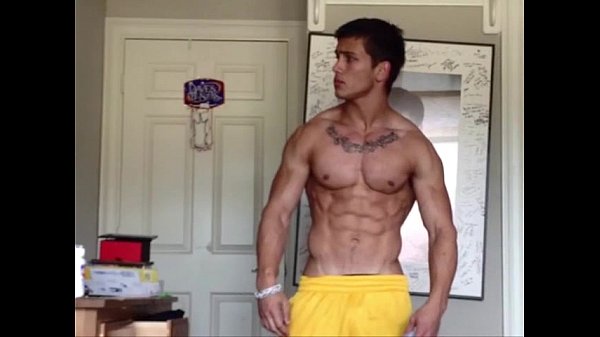 Michael Hoffman nuova flessione nuda